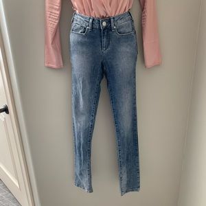 Jessica Simpson blue jeans